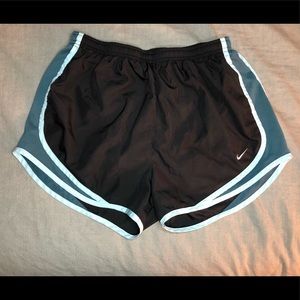 Nike Tempo Running Short Size M